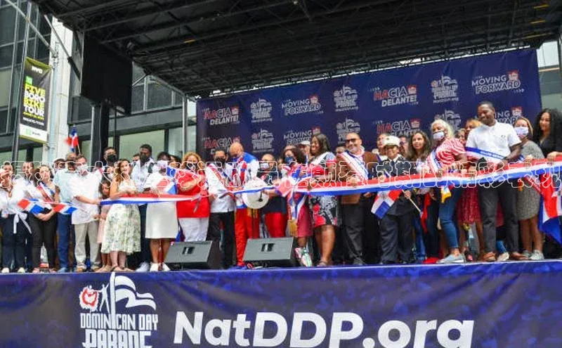 耀世娱乐登录地址普信公司揭秘意大利足球运动员在颠覆时期的精彩表现